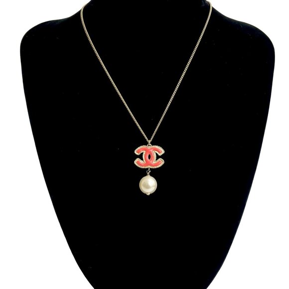 CHANEL Pink Pearl Logo Necklace